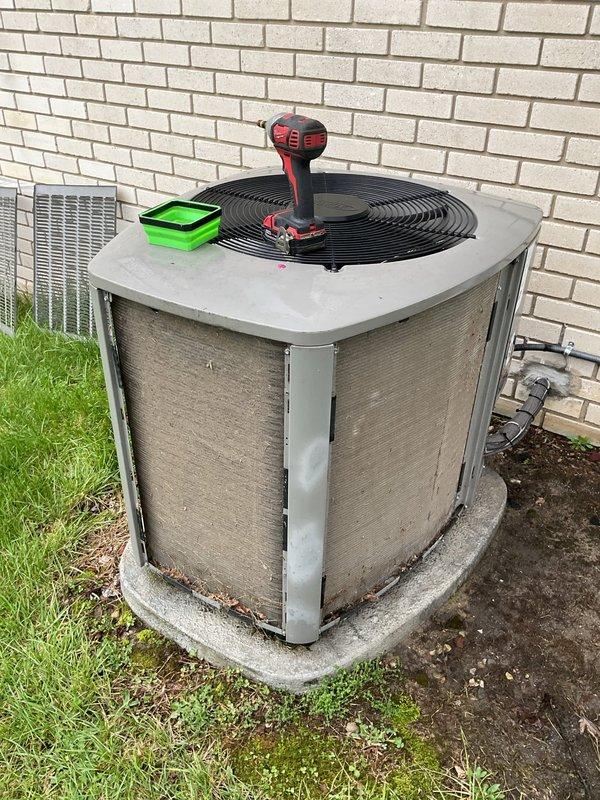 Completed comprehensive annual wellness check on residential air conditioning system as part of recurring maintenance package. Performed thorough inspection of outdoor condenser unit, including cleaning of coils, verification of refrigerant levels, testing of electrical components, and examination of all mechanical connections. Replaced air filters and evaporator pads as requested, ensuring optimal airflow and system efficiency for continued reliable operation throughout the cooling season.