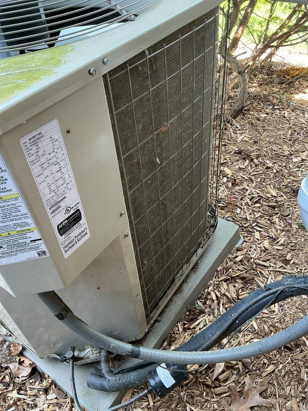 Completed routine Air Care Cooling maintenance on residential outdoor condensing unit. Performed standard preventive maintenance procedures including inspection of condenser coil, fan operation, and refrigerant lines. Unit operational and returned to service with no deficiencies noted.