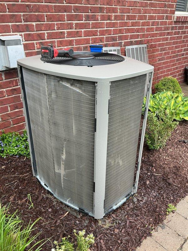 Completed annual cooling maintenance on residential outdoor condensing unit. Performed comprehensive system inspection, cleaned condenser coils, checked refrigerant levels and electrical connections, verified proper airflow through fan assembly, and confirmed unit operational parameters within manufacturer specifications.