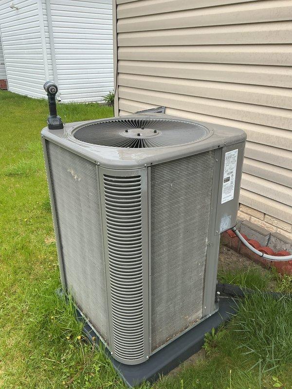 Completed annual cooling maintenance on residential split system air conditioning unit. Performed comprehensive inspection of outdoor condenser unit, verified proper airflow through coils and fan operation, checked refrigerant levels, and confirmed unit is operating within manufacturer specifications for the upcoming cooling season.