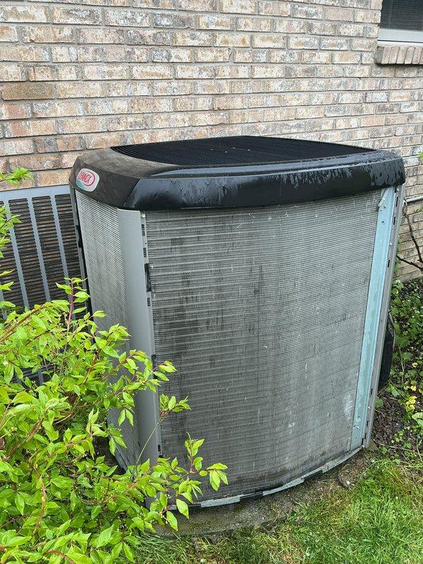 Completed routine preventive maintenance on residential air conditioning system. Performed comprehensive inspection of outdoor condenser unit, checked electrical connections, cleaned condenser coils, verified refrigerant levels, and ensured proper system operation. Unit tested and left in good working condition for continued cooling season performance.