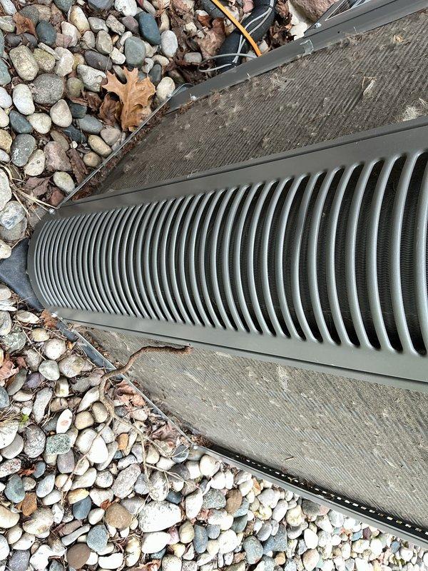 Completed annual cooling maintenance on residential outdoor HVAC unit. Performed comprehensive inspection of condensing unit including heat exchanger coils, electrical connections, and refrigerant lines. All components found to be in operational condition with no immediate service needs identified.