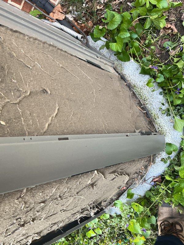 Completed annual cooling maintenance inspection on residential HVAC system. Performed standard ACM protocol including system evaluation, visual inspection of equipment and surrounding areas, and documented current conditions with photographs. Unit operational with no immediate service needs identified at time of visit.
