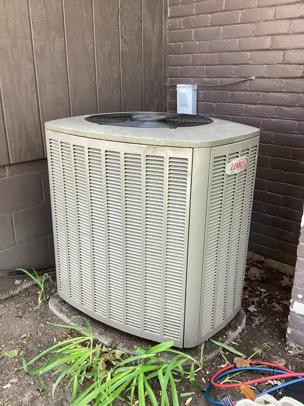 Completed annual cooling maintenance on Lennox air conditioning system. Performed comprehensive inspection of outdoor condenser unit, checked refrigerant levels, cleaned coils, verified proper airflow through louvered panels, and tested system operation to ensure optimal performance for the cooling season.
