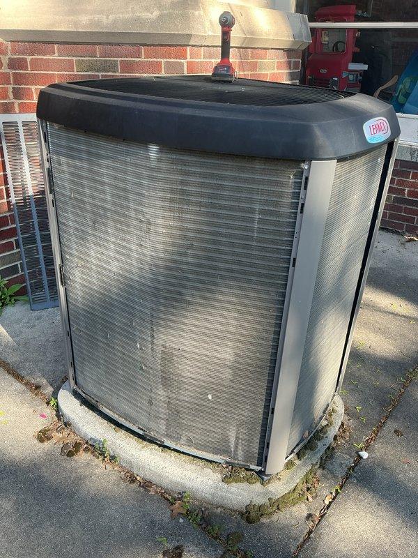 Completed annual cooling maintenance on residential condensing unit. Performed comprehensive system inspection, verified unit operation, and documented equipment condition with photographs. Unit found in functional condition with normal weathering consistent with outdoor exposure.