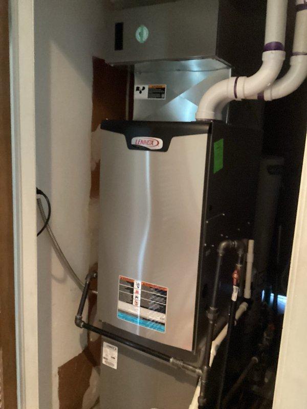 Completed annual cooling maintenance on residential HVAC system. Replaced air filter and humidifier pad as part of routine maintenance protocol. System inspected and confirmed operational, with customer enrolled in regular maintenance program.
