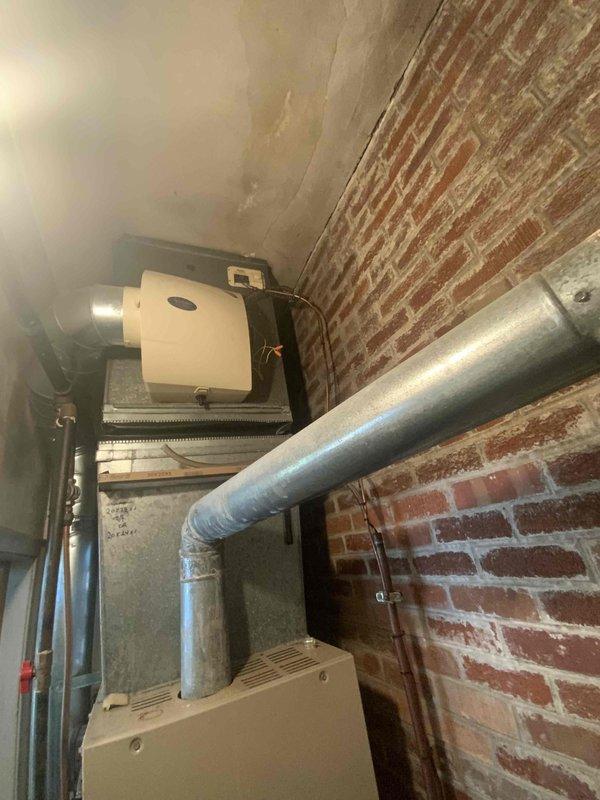Provided estimate for replacement of 30-year-old furnace and air conditioning system located in garage. Current natural gas furnace and AC unit still operational but at end of service life. Presented Lennox variable speed equipment options with availability for installation as early as the following Monday.