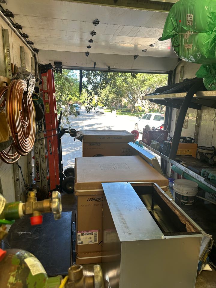 Installing a new Lennox AC system in the Carruth Lakes neighborhood out in Rockwall, Tx.