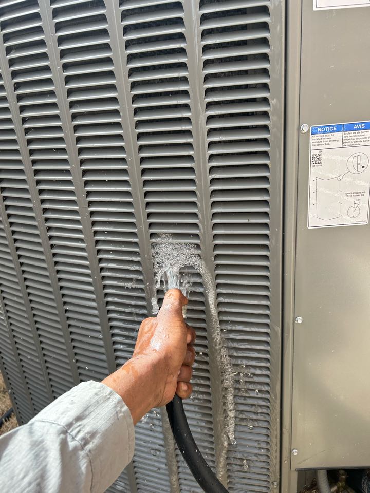 Here in the winding creek residential neighborhood of frisco Texas performing hvac maintenance 