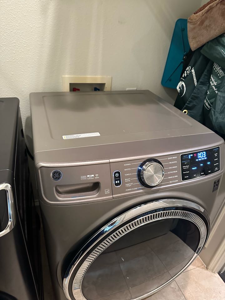 Laundry washer box p-trap drain cleaning. Plumbing repair