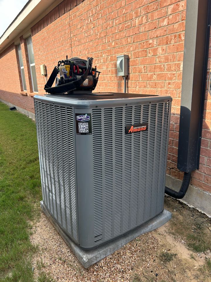 Air-conditioning repair in Boyd, Texas