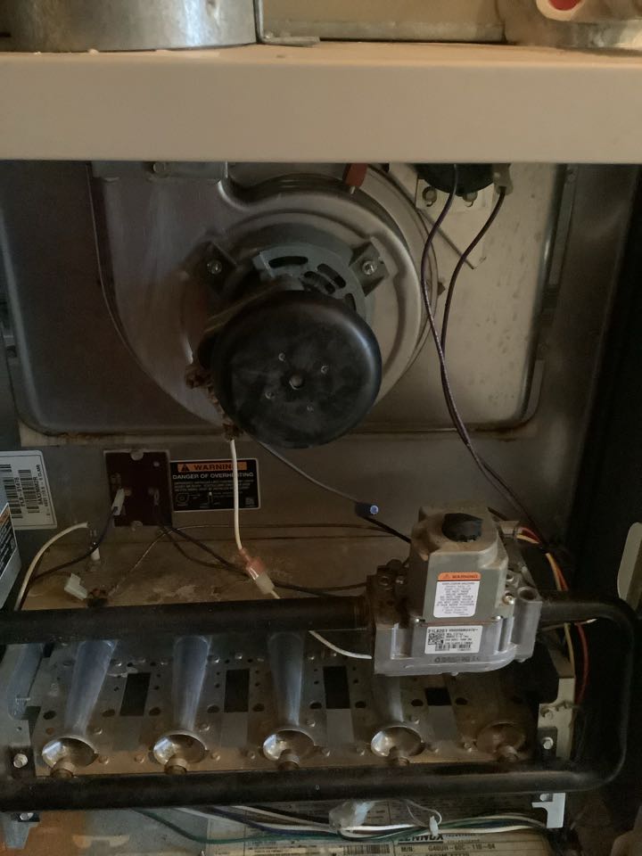 Alexandria, VA - Before, No Heat, Lennox Gas Furnace, Gas Furnace Not Lighting, Inducer Motor Problem, Repair Estimate, Furnace Replacement Estimate
