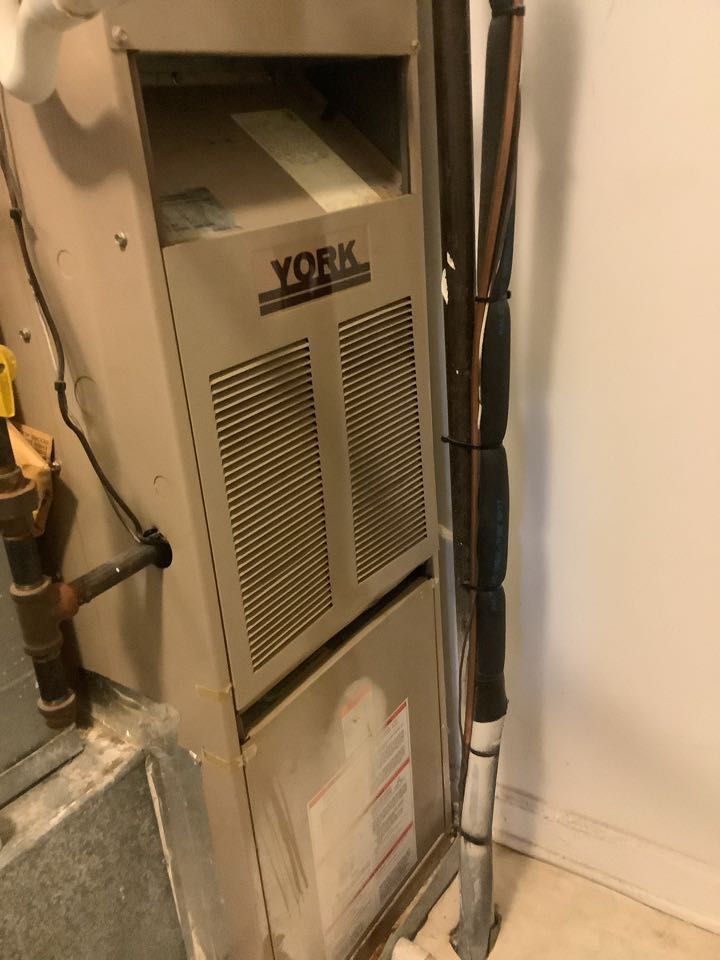 Manassas, VA - Before, Maintenance Agreement, Service Contract, York A/C Maintenance, Summer Tuneup, Free Estimate For New Rheem A/C and Furnace