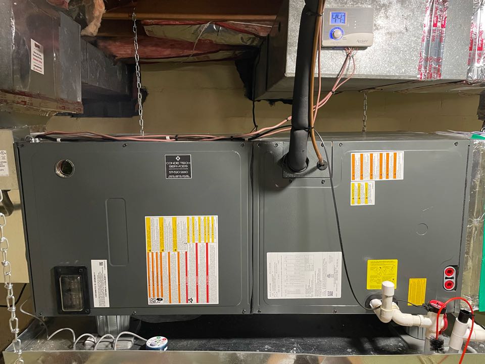 Great Falls, VA - HVAC maintenance, heat pump maintenance, carrier maintenance, fall tuneup, clean furnace