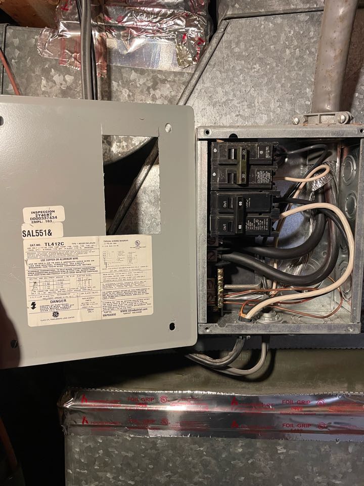 Great Falls, VA - Electrician. Bonding. Grounding. Grounding water pipes. Bonding water pipes. Replace incorrect breakers. Apply Deox to aluminum wires. Aluminum wires. Aluminum connections. Heat pump. Circuit for heat pump. Furnace. Circuit to furnace.