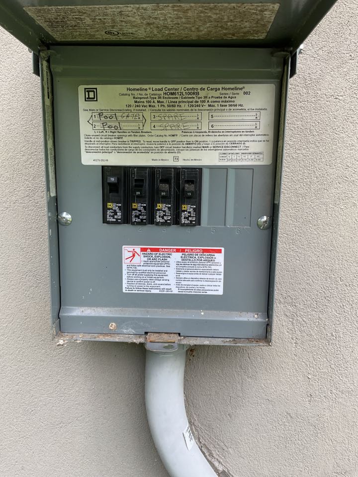 Great Falls, VA - Electrician, master electrician, replace breaker, square D, aluminum wires.