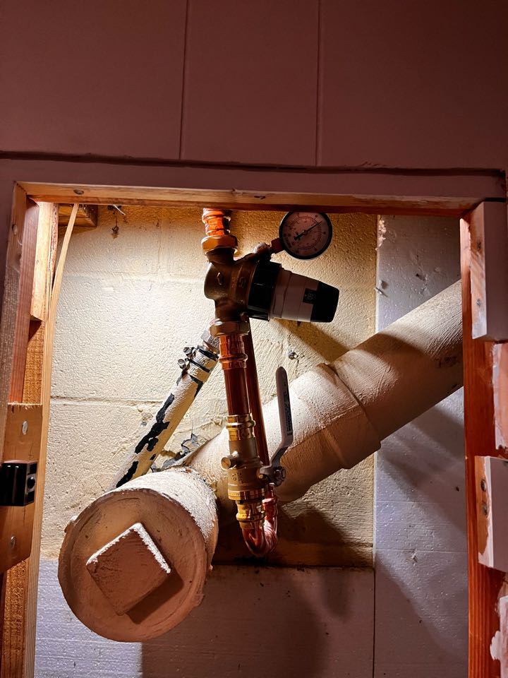 McLean, VA - Main water valve replacement, pressure reducing valve install. 