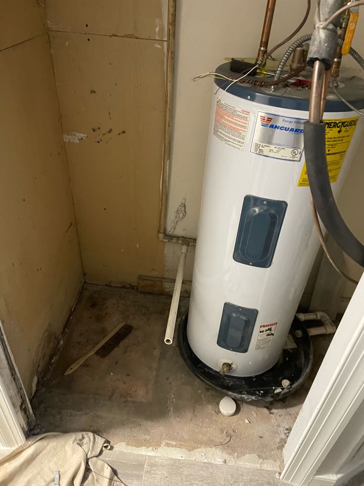 New Install, New Installation, New System, New Air Conditioner, New Ac, New Air Conditioning, Communicating System, Side Discharge Outdoor unit, Puron, Quiet Outdoor. New ductwork. Clean area.