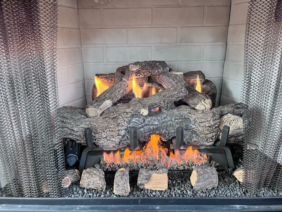 Ashburn, VA - Gas logs service, clean gas logs, 