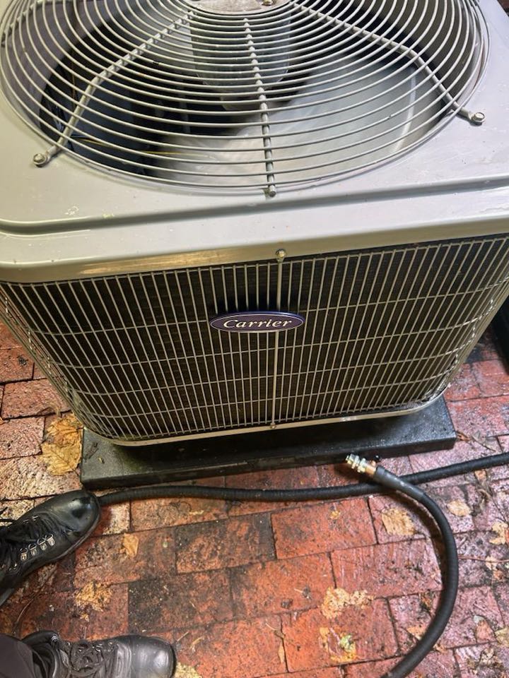 Alexandria, VA - A/C Maintenance, Air Conditioner Maintenance, Carrier A/C Maintenance, A/C Tune-Up, Air Conditioner Tune-Up, Tune-Up My Carrier Air Conditioner, Tune-Up My Carrier A/C, Carrier, Carrier HVAC. HVAC, HVAC Maintenance, Maintenance Contract, Maintenance Agreement, Service Contract, Service Agreement 