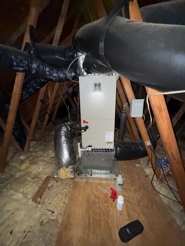 Reston, VA - Gas Furnace Maintenance, Heat Pump Maintenance, Gas Furnace Tune-Up, Heat Pump Tune-Up, HVAC Maintenance, HVAC Tune-Up, Maintenance Agreement, Maintenance Contract, Service Agreement, Service Contract, Gibson, Gibson HVAC, Gibson Gas Furnace, Gibson Heat Pump