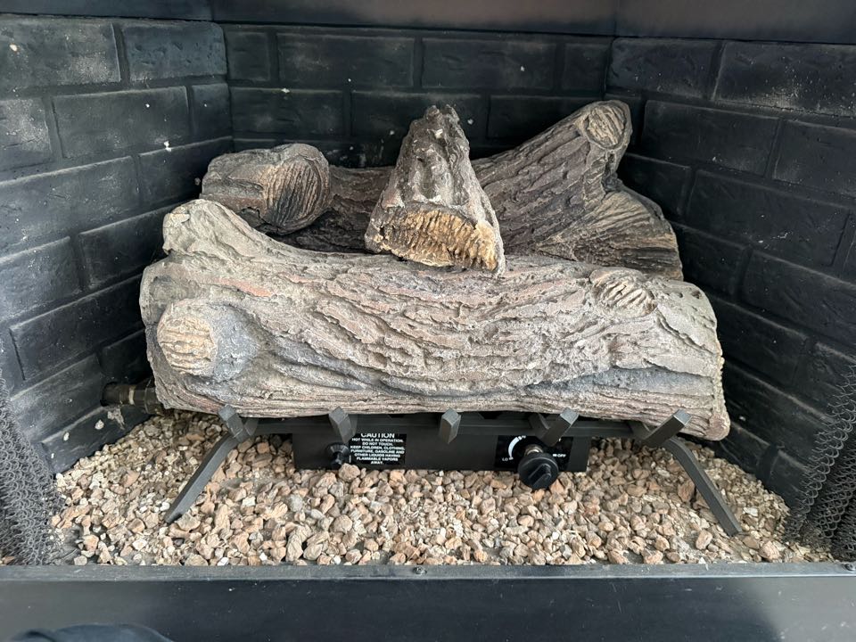 Alexandria, VA - Gas Fireplace Maintenance, Repair My Gas Log System, Repair My Gas Fireplace, Gas Fireplace Not Working, Ventless Gas Log Maintenance, 