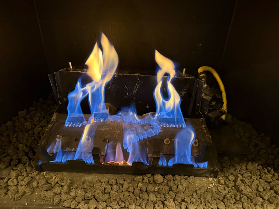 Alexandria, VA - Gas Fireplace Not Functioning, Repair My Gas Fireplace, Fix My Gas Fireplace, Ventless Gas Log System, Gas Fireplace Won’t Work. 