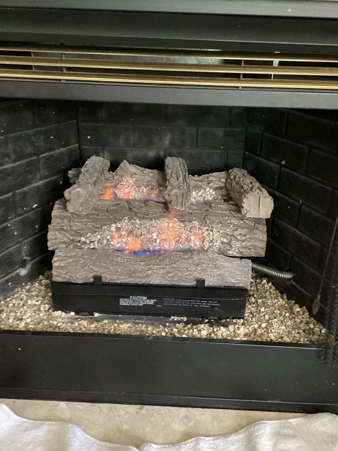 Alexandria, VA - Gas Log Fireplace Maintenance, Gas Fireplace Won’t Light, Gas Fireplace Not Working, Gas Fireplace Cleaning, Gas Fireplace Repair 