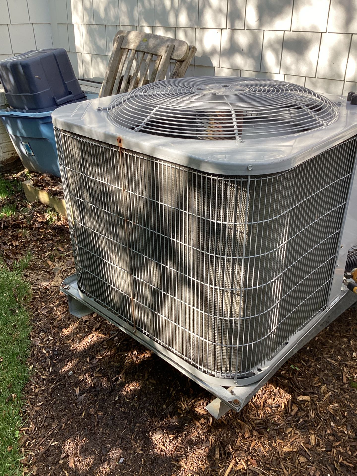 Arlington, VA - Carrier A/C, Carrier Heat Pump, Maintenance Agreement, Club Membership, Capacitor, A/C Maintenance, Cooling Check 