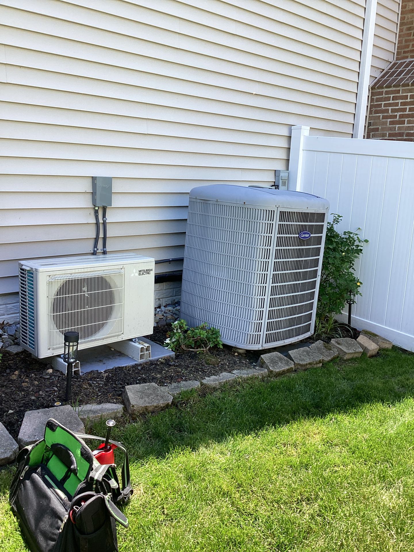 Springfield, VA - Carrier A/C, Carrier Heat Pump, A/C Maintenance, Maintenance Agreement, Club Membership, Summer Cooling Check 