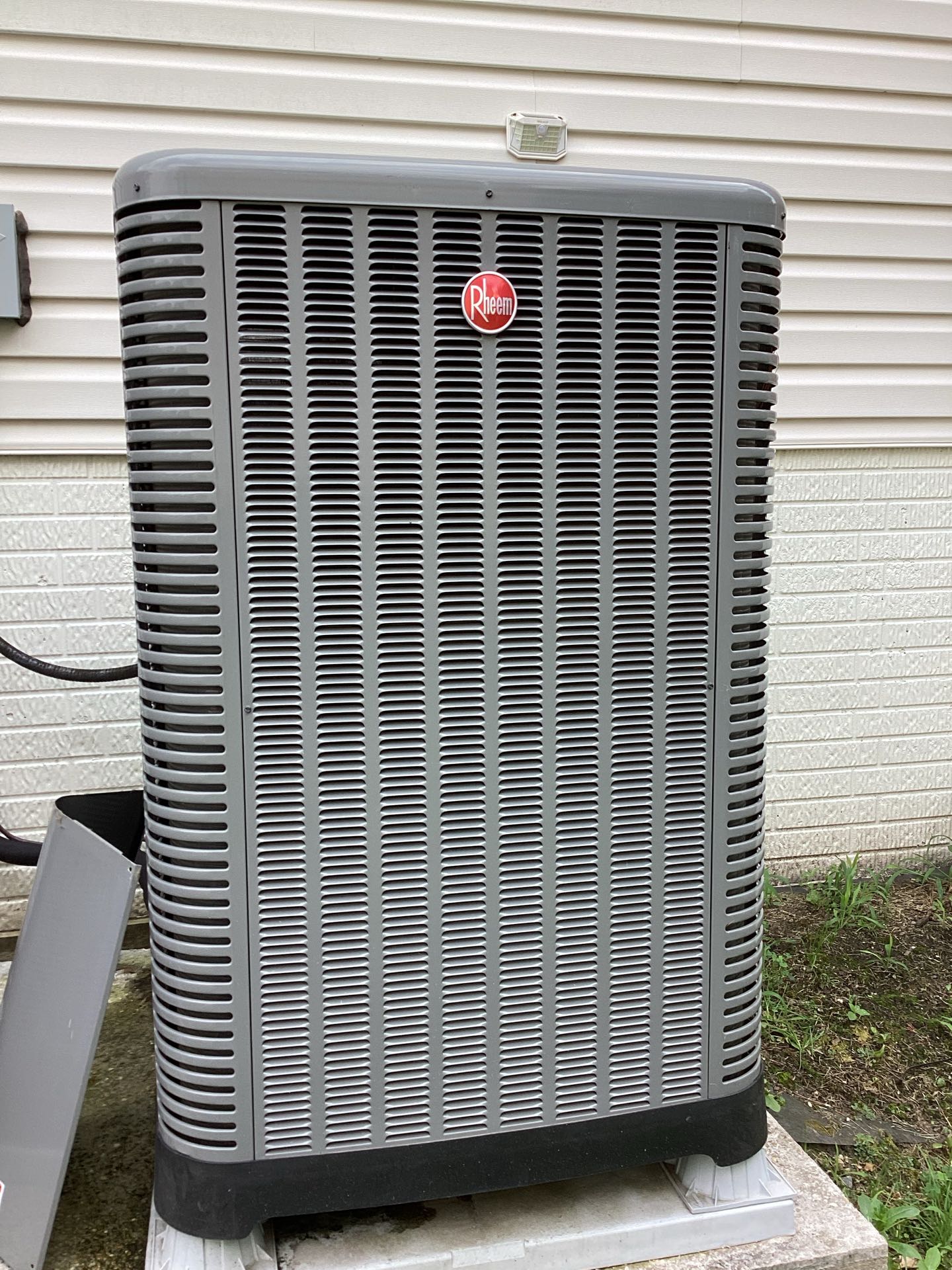 Fairfax Station, VA - Rheem Heat Pump, Maintenance Agreement, Club Membership, A/C Maintenance, Summer Cooling Maintenance, A/C Tuneup 