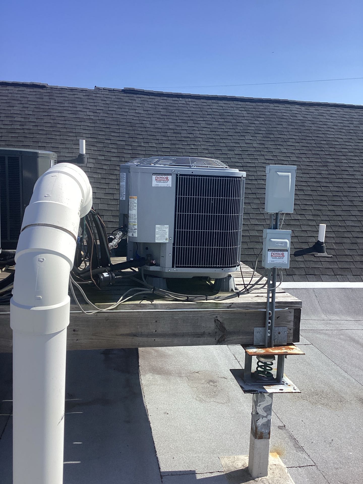 Herndon, VA - Club Membership, Maintenance Agreement, Carrier A/C, Summer Cooling Check, A/C Tuneup, A/C Check 