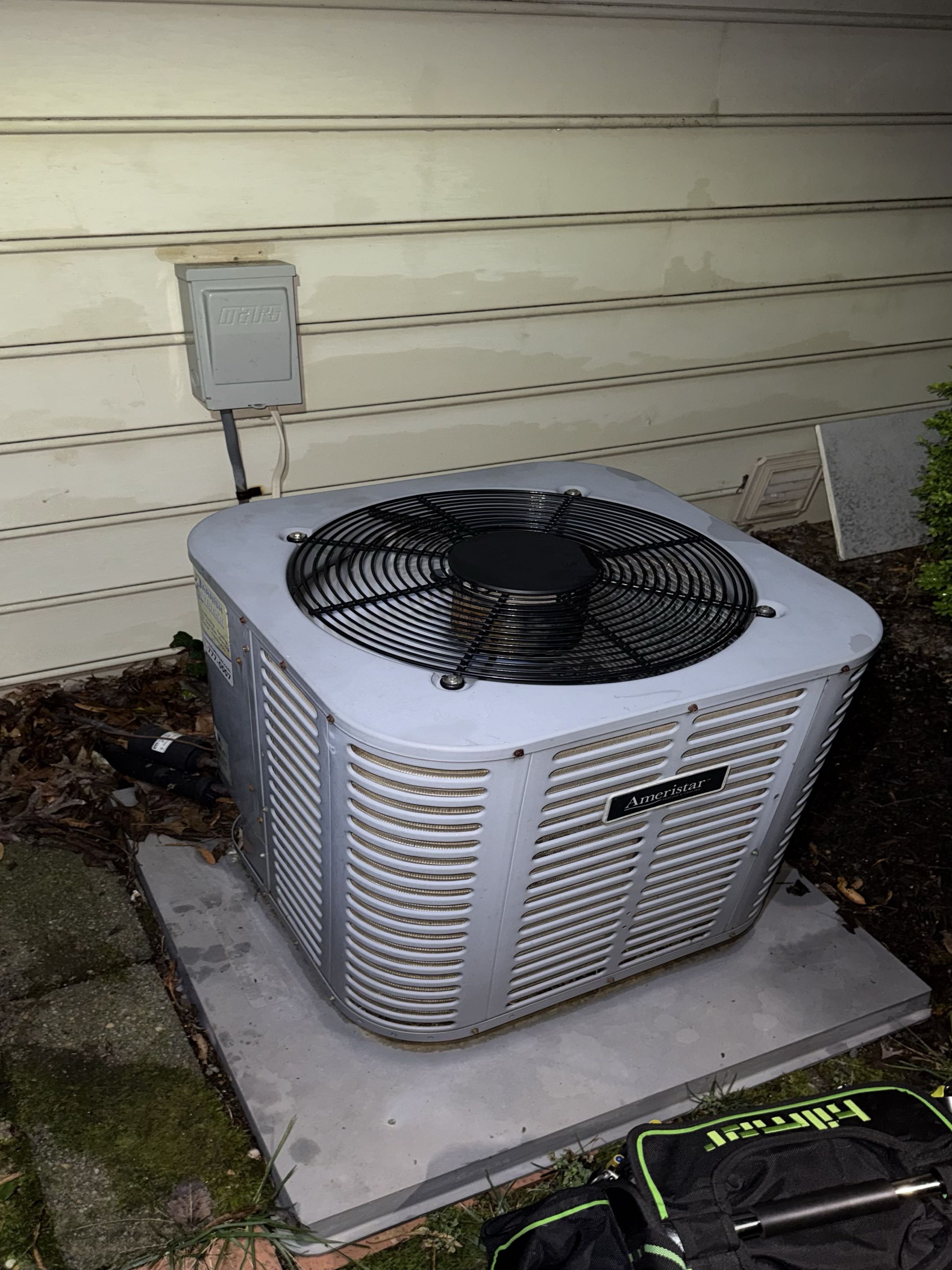 Springfield, VA - Air-conditioning repair, AC repair, fix my air conditioner, fix my AC door, capacitor failure compressor won’t start, compressor, Ameristar, Ameristar, air, conditioner,