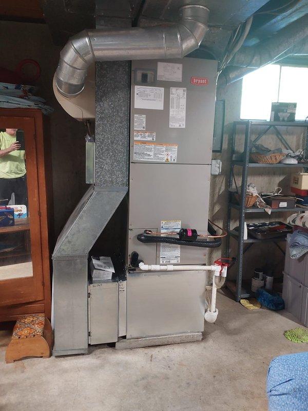 Completed full heat pump system installation including 246SAN03000A 2.5-ton single-stage outdoor unit (16 SEER2) and FT5ANXC36L00 variable speed R454B air handler with 10kw heat kit. Performed lineset nitrogen flush, installed new outdoor pad, disconnect box with fuses, and completed electrical breaker swap. Replaced filter rack and thermostat, installed new condensate pump, and retained existing humidifier for continued operation. System tested and verified operational with proper voltage readings confirmed.
