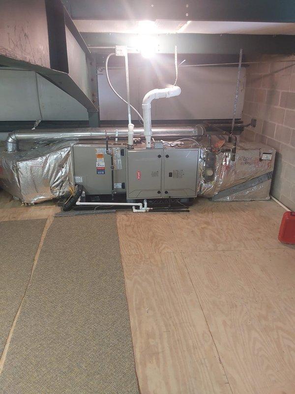 Completed full HVAC system installation including a Bryant 135SAN06000W 5-ton single-stage air conditioner with R454B refrigerant, 916SA66120M24 97% AFUE single-stage gas furnace with constant torque ECM motor, and CVAMA6024XMA cased multipoise evaporator coil. Installed new electrical infrastructure at the outdoor condensing unit including support poles, electrical whip, disconnect box, and fuses to meet code requirements for the air conditioning system.