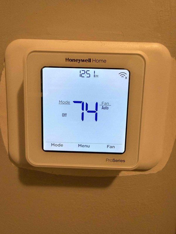 Installed 916SA60080M21 97% AFUE single-stage gas furnace with constant torque ECM motor and Legacy fixed-speed configuration. Replaced filter rack with new filter, reconnected unit to existing ductwork, drain line, and gas line, and retained existing humidifier. Upgraded thermostat to Honeywell T6 ProSeries programmable model, verified system operation and combustion efficiency using diagnostic equipment.