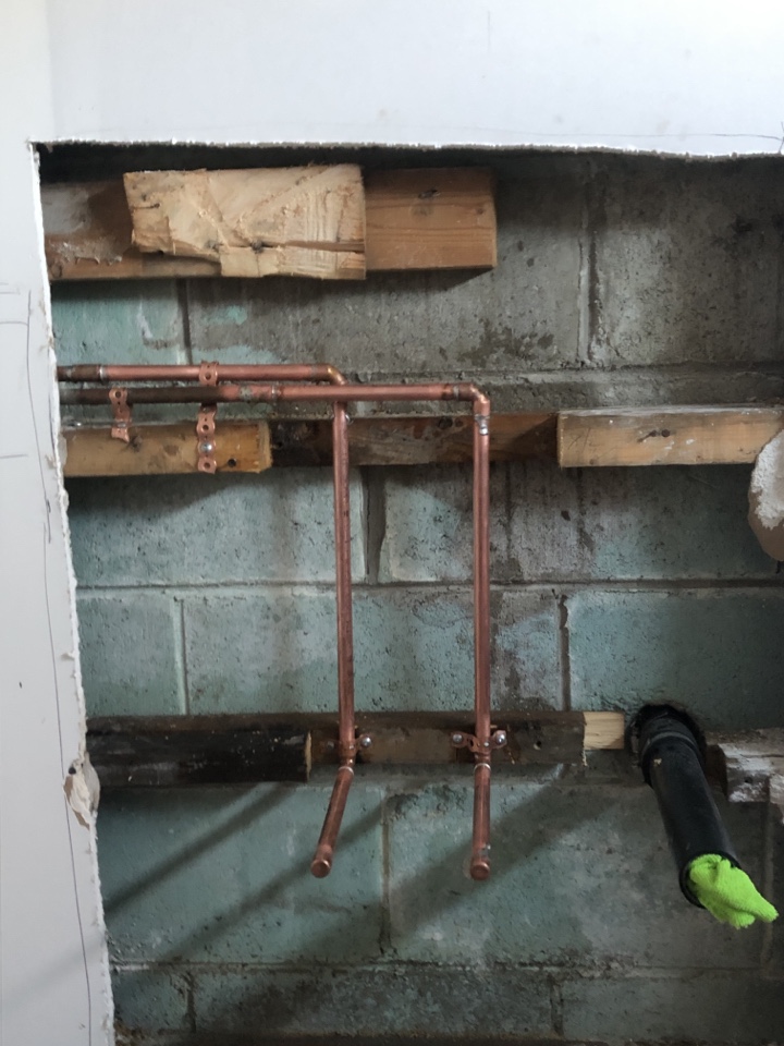 Roughed in plumbing for basin Roughed in plumbing for basin