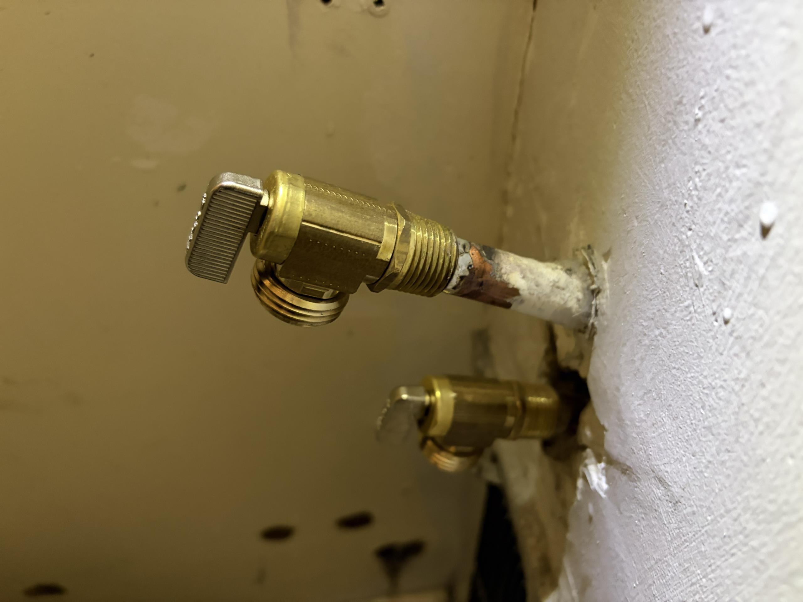 East York, ON - Replace Washing Machine Shut Off Valves East York, ON - Replace Washing Machine Shut Off Valves