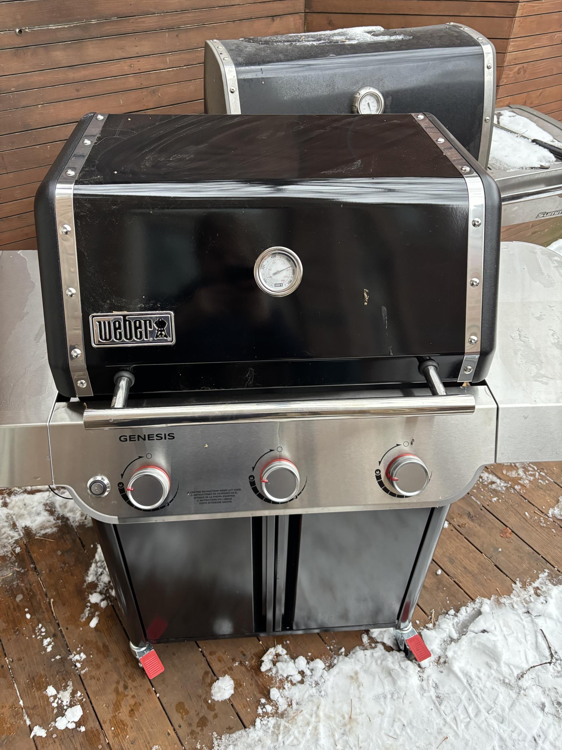 Old Toronto, ON - connect gas bbq