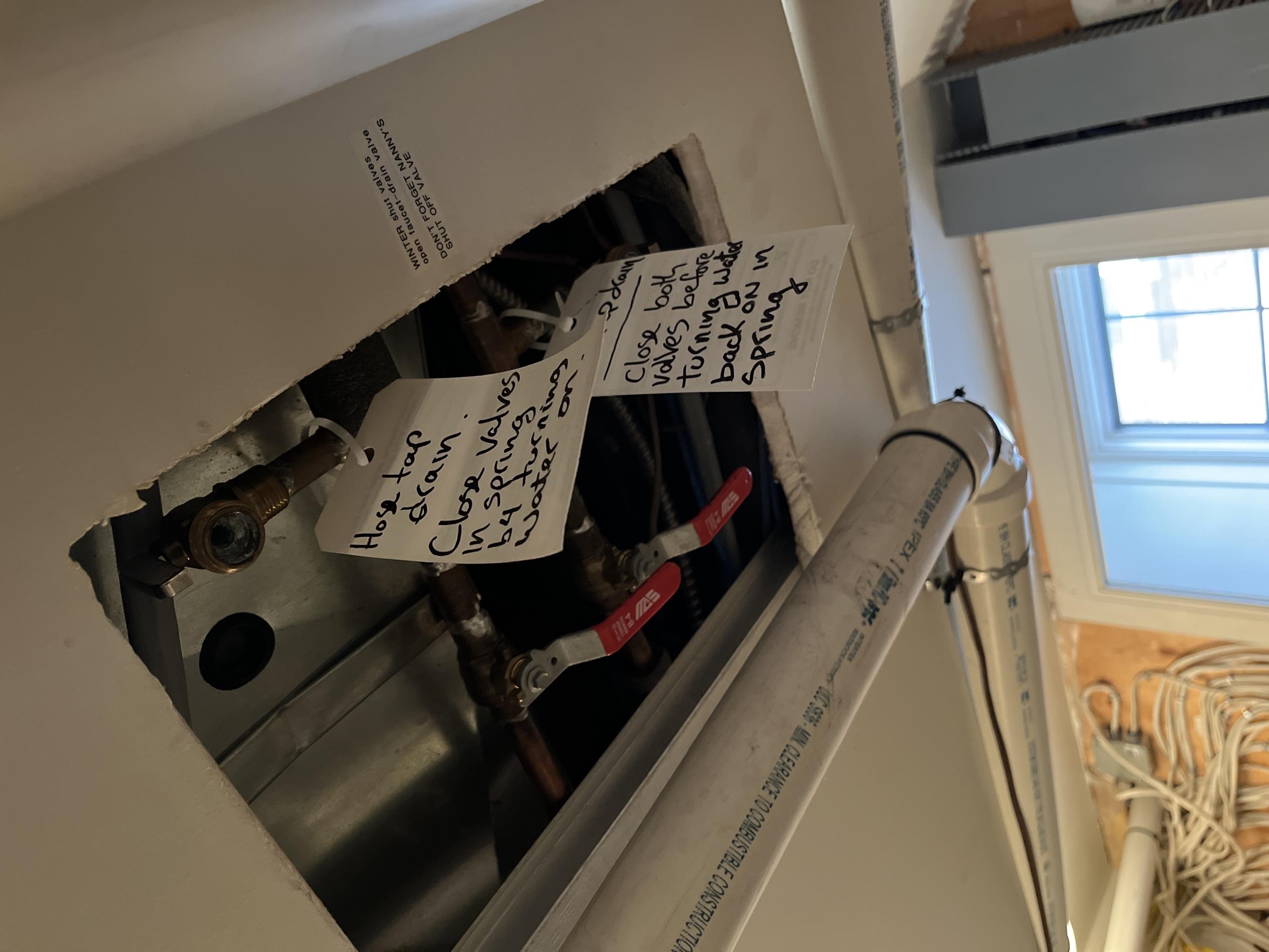 Old Toronto, ON - Winterize outdoor faucets