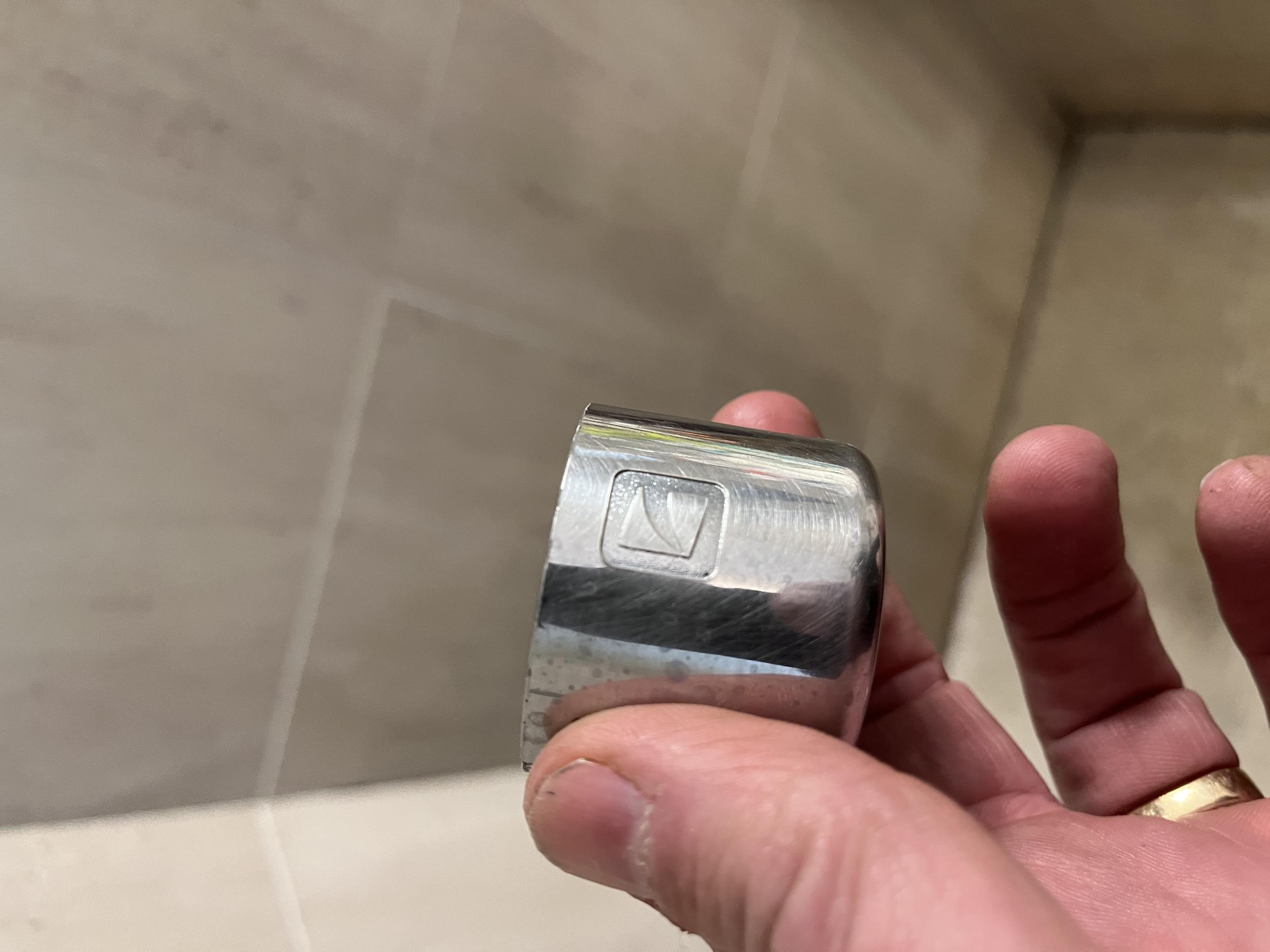 Old Toronto, ON - repair thermostatic shower