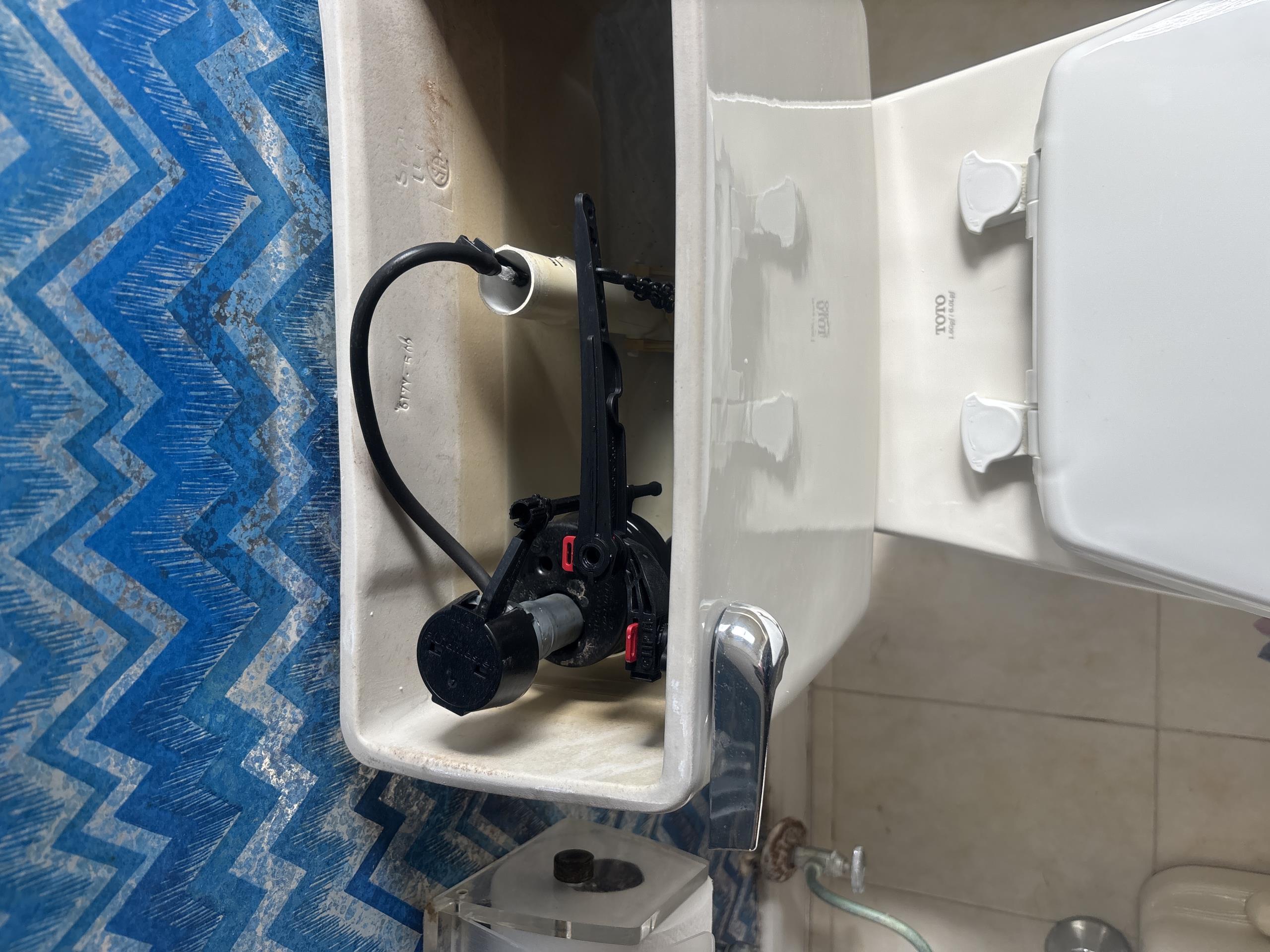 North York, ON - Wc not filling properly. Showerhead leaking