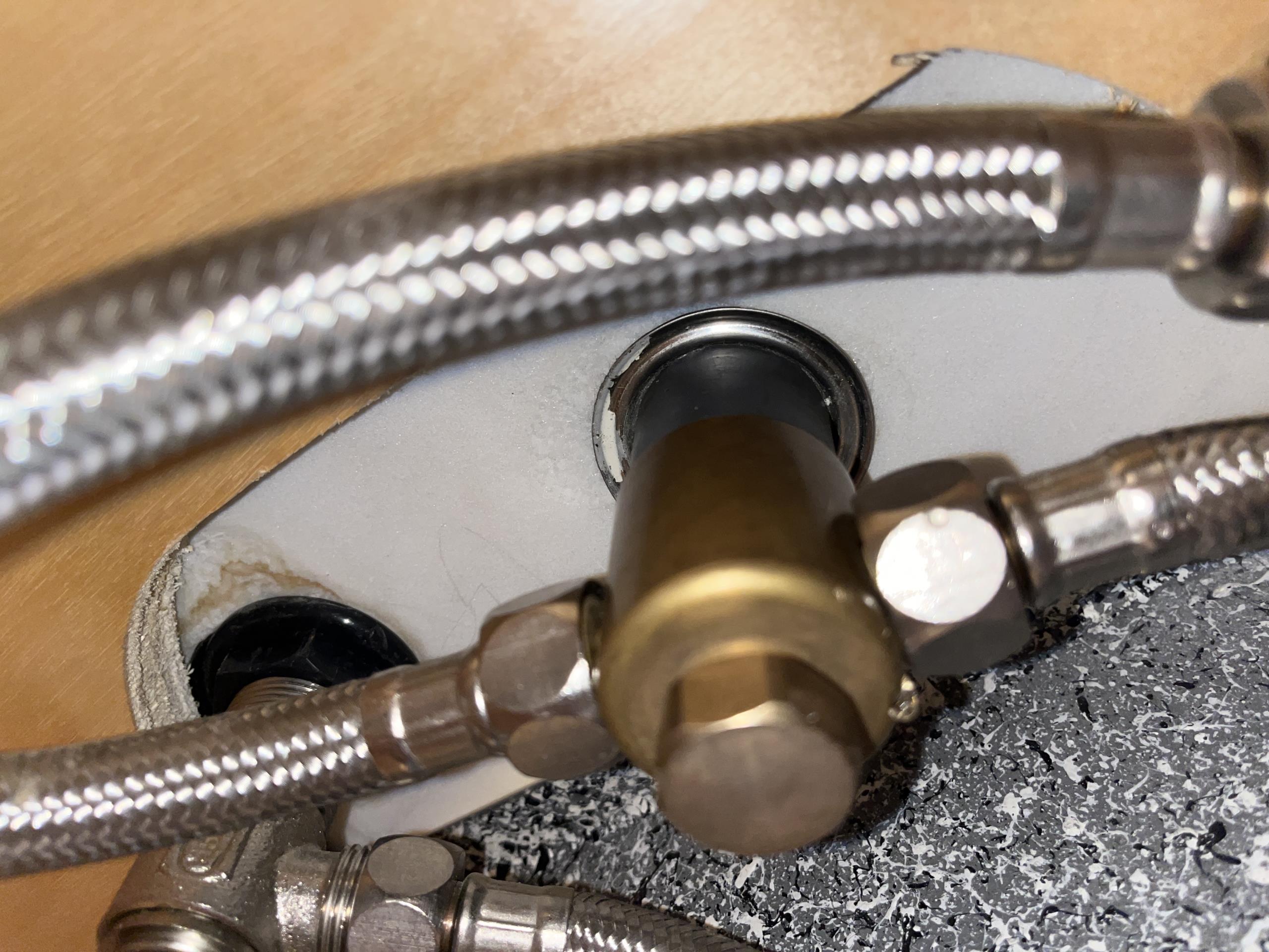 North York, ON - Kohler Memoirs wc repair & faucet repair