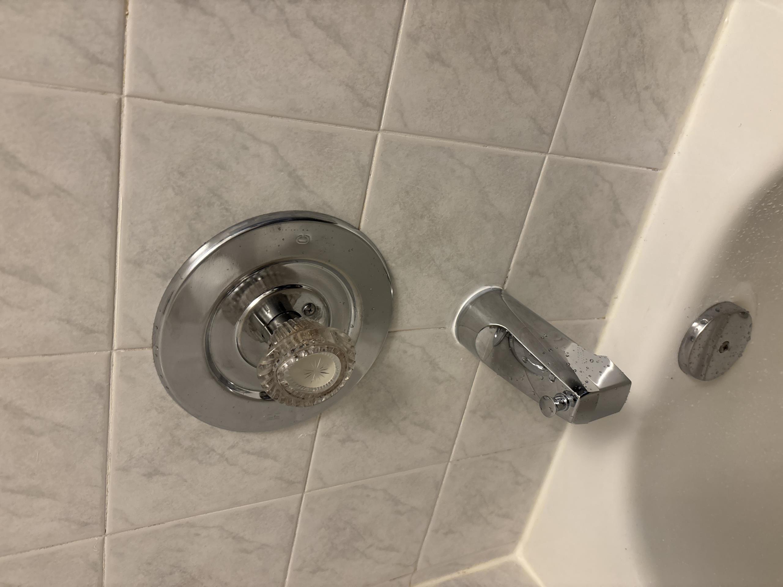 Old Toronto, ON - Tub and shower repair Old Toronto, ON - Tub and shower repair