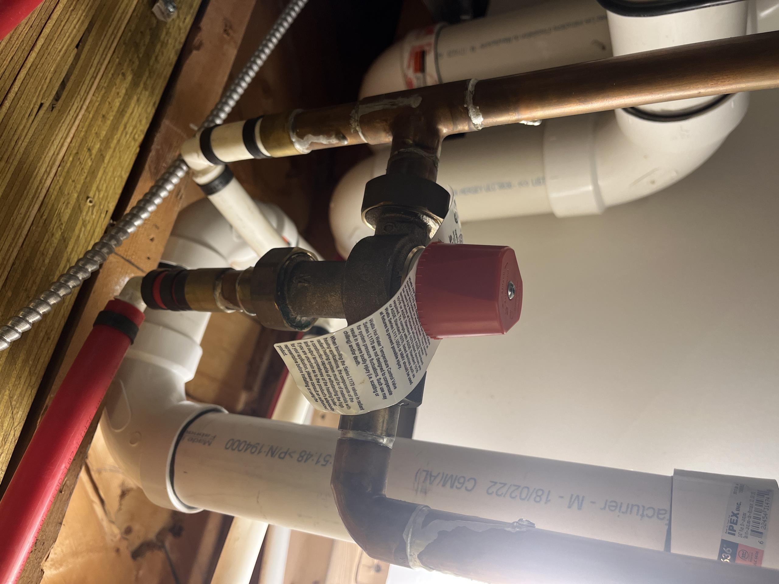 North York, ON - Replaced hot water tank mixing valve North York, ON - Replaced hot water tank mixing valve