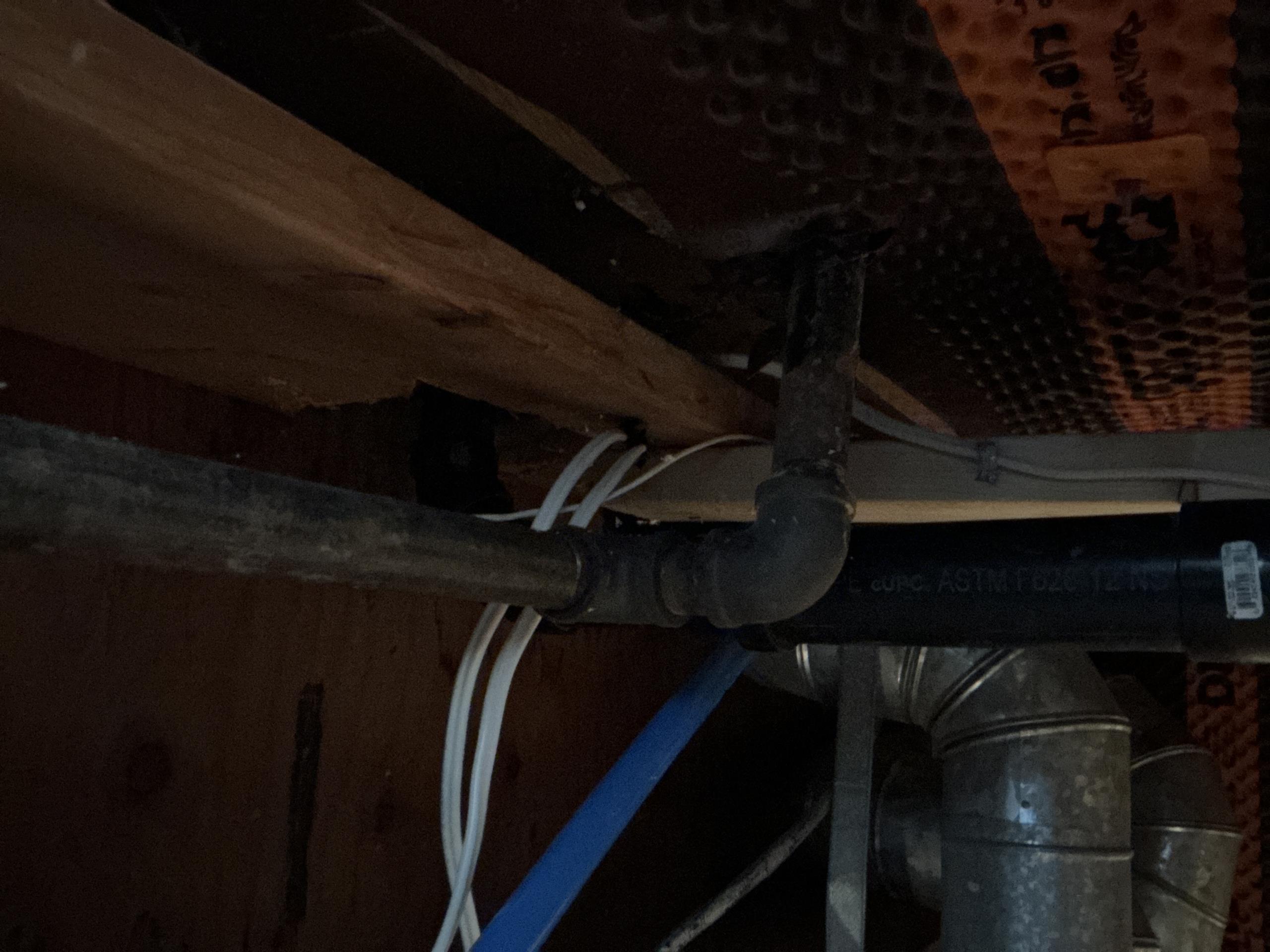 North York, ON - Inspect gas line