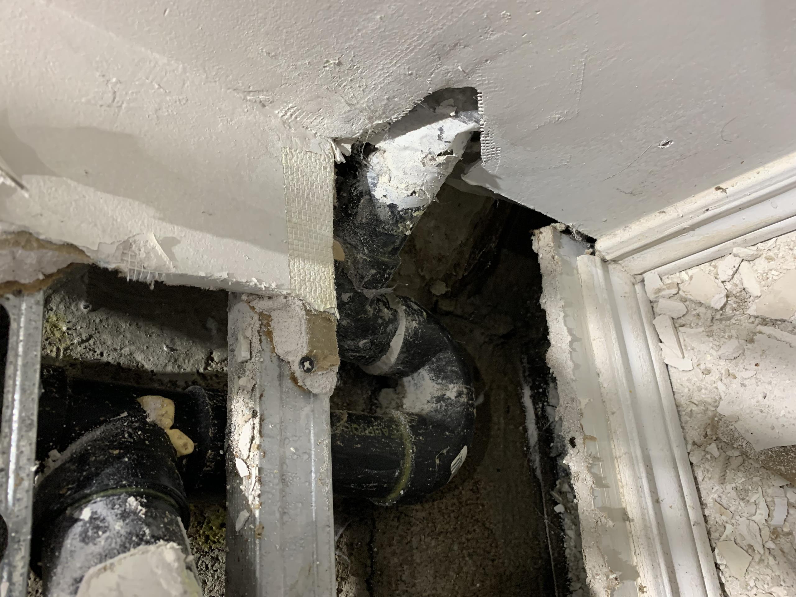 East York, ON - Repiped kitchen drain and washer standpipe