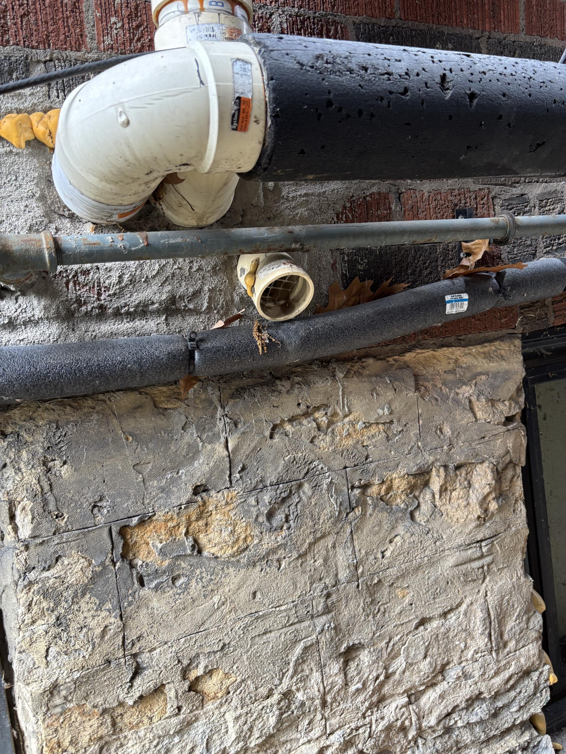 York, ON - Leak at HWTank