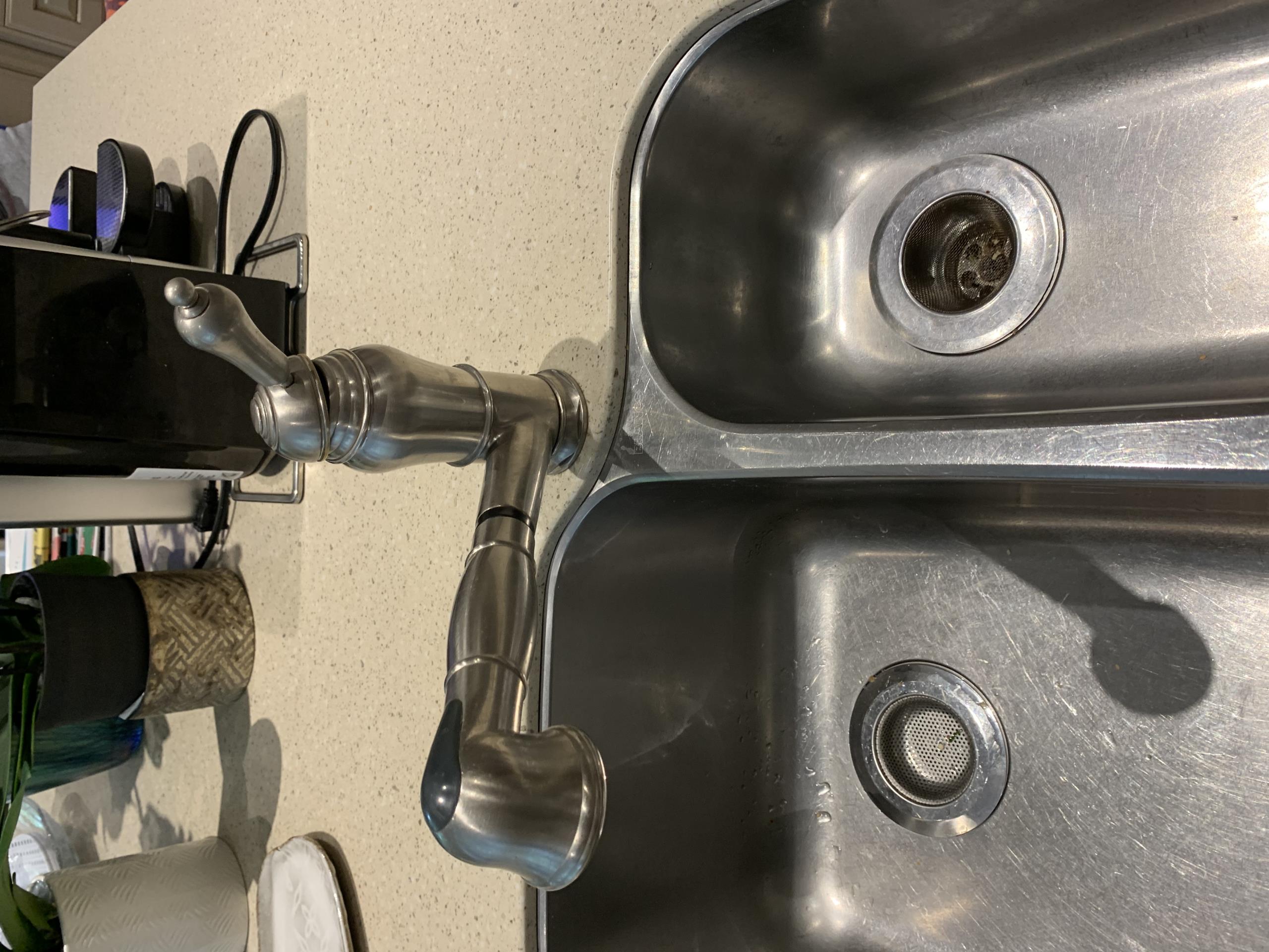 North York, ON - supply and install moen kitchen faucet