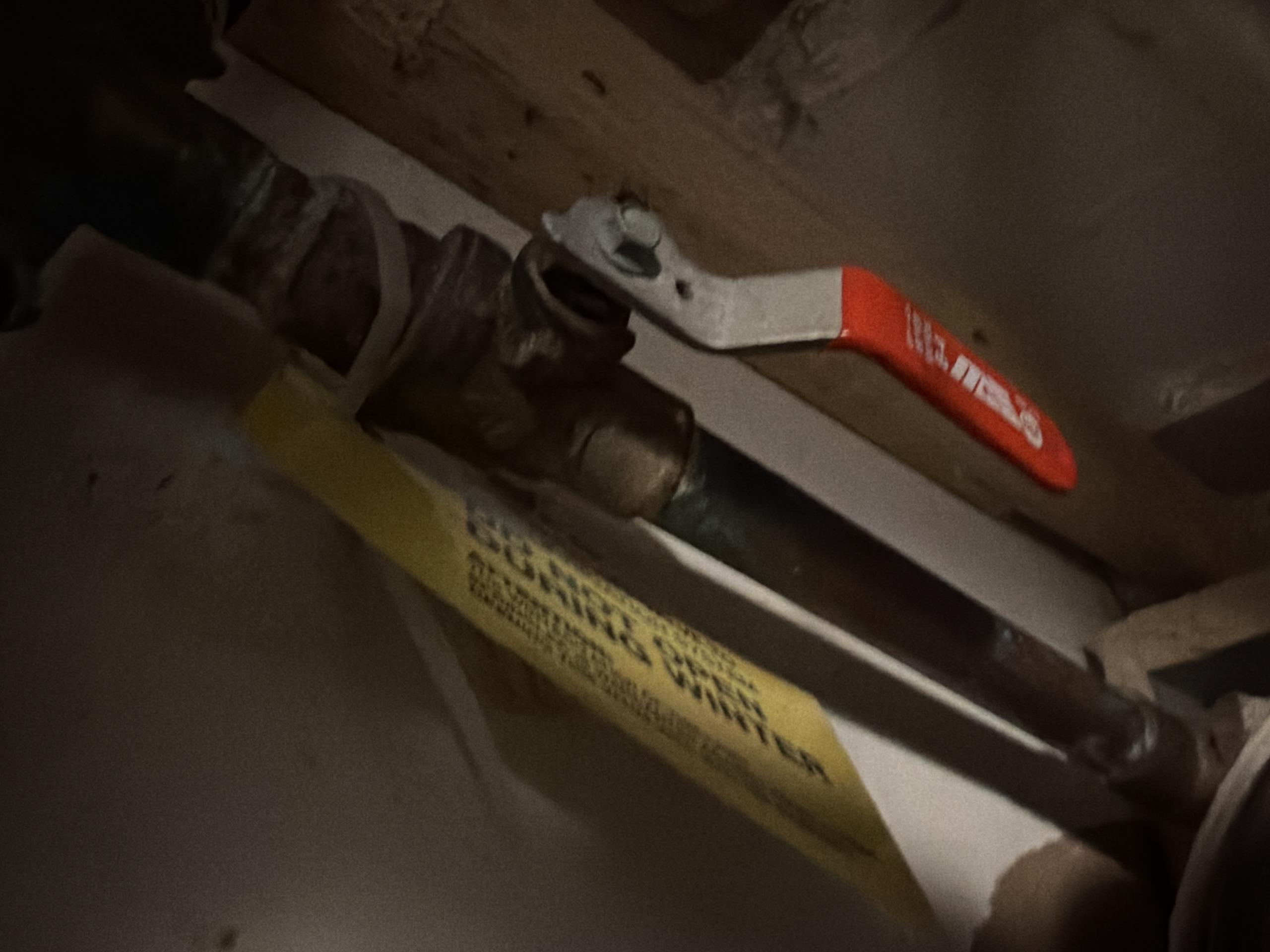 North York, ON - 1” and 3/4” valves for water service and hose bib. Both stop and waste needed. (For visit after May 19, 2026) North York, ON - 1” and 3/4” valves for water service and hose bib. Both stop and waste needed. (For visit after May 19, 2026)